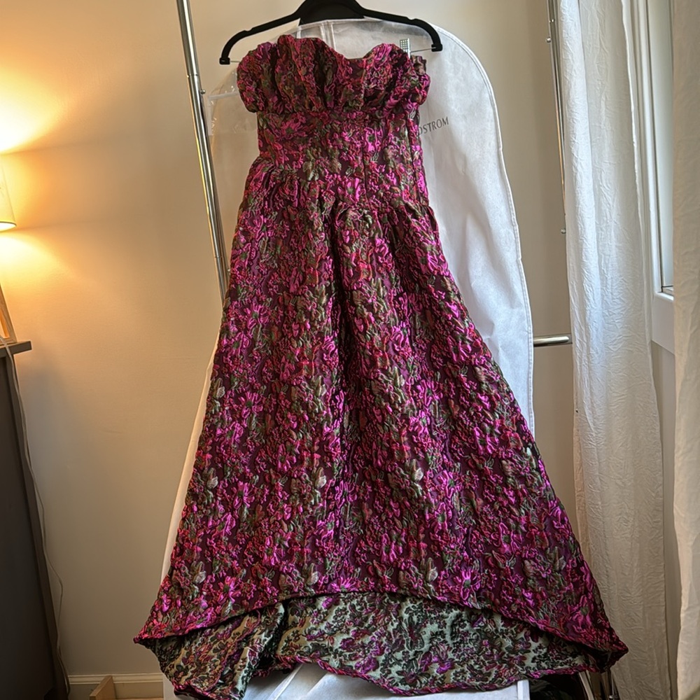 COPY - Elliatt Strapless Gown -NWT